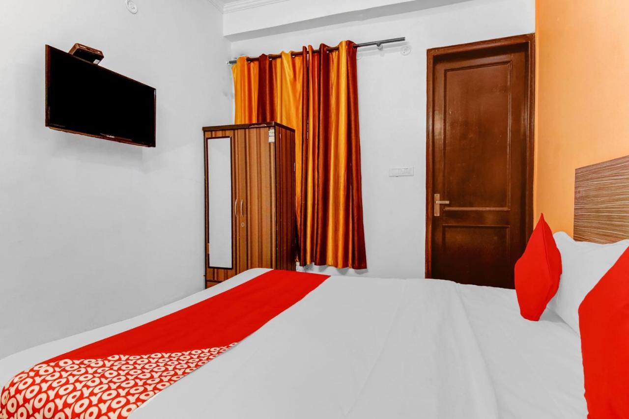 Hotel O Orlov Noida Exterior foto